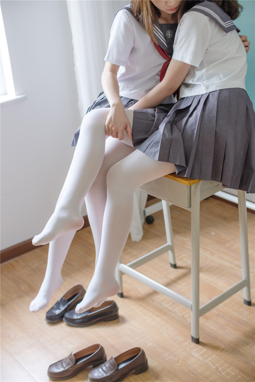 森萝财团 X-025 [131P]-咪咪大车灯