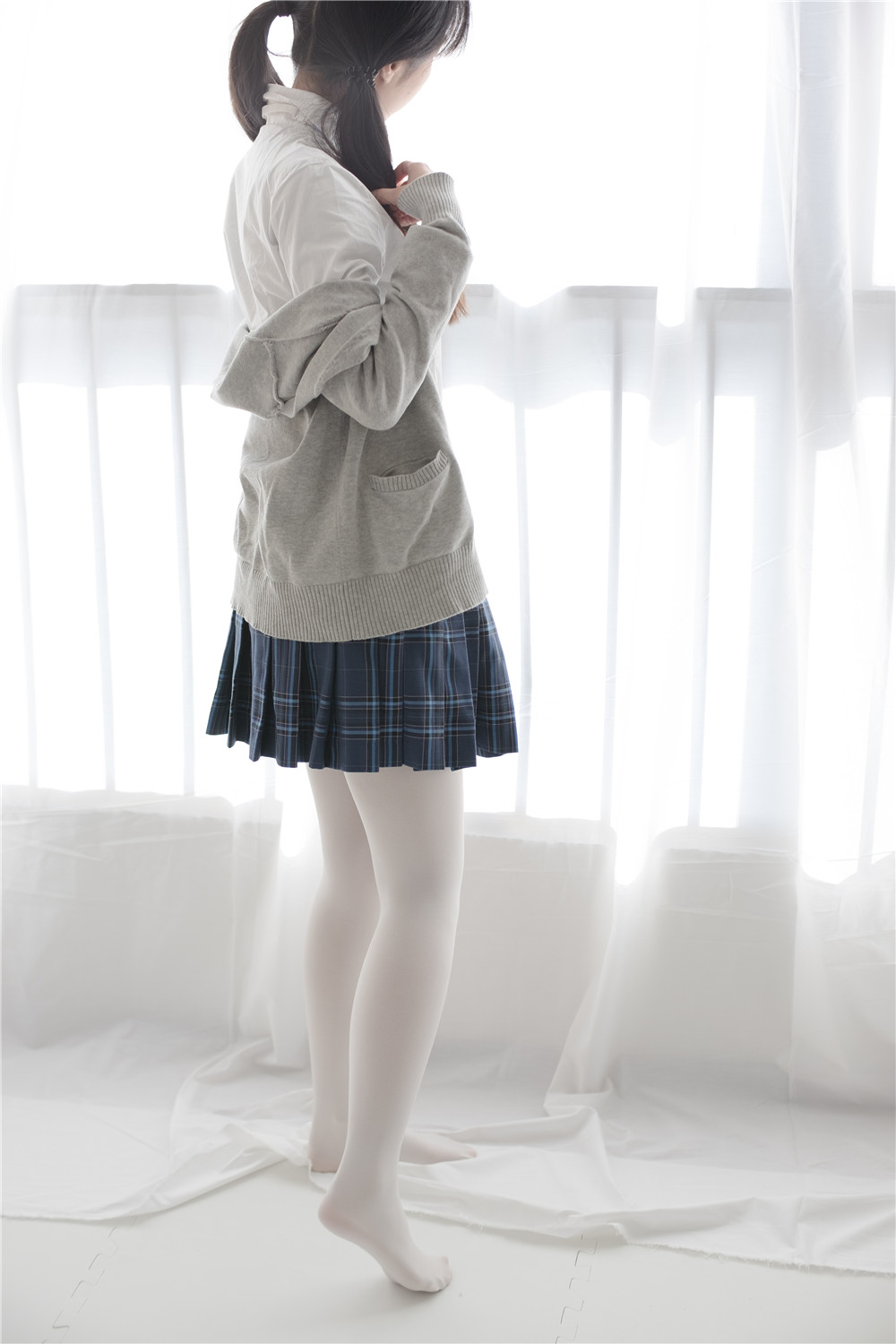 森萝财团 R15-047 [114P]-咪咪大车灯
