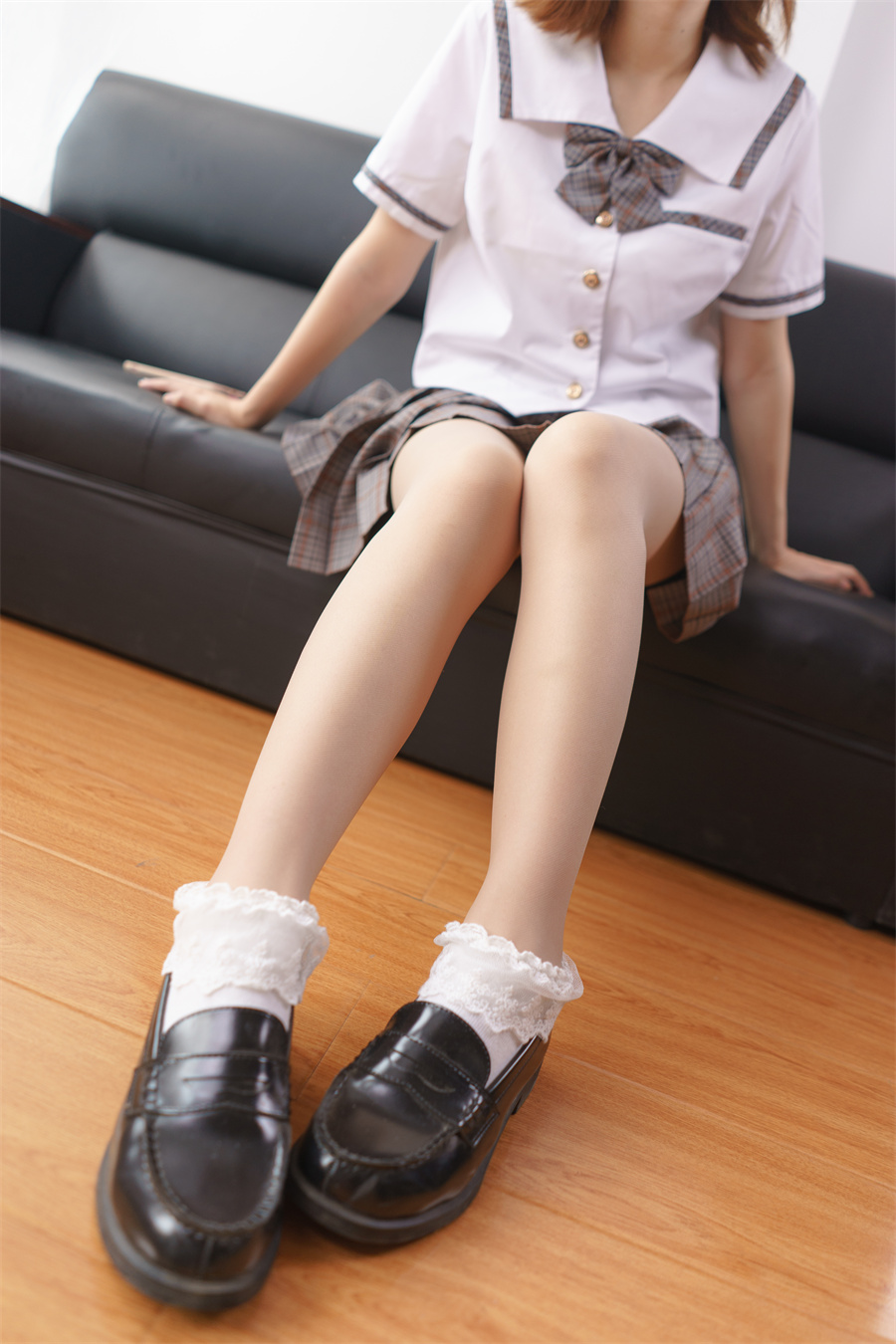 森萝财团 – [BETA-025] [101P]-咪咪大车灯