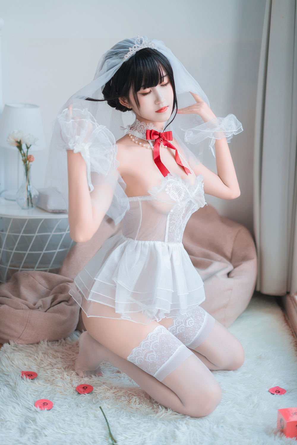 三度_69-婚纱孔雀翎[24P388MB]-咪咪大车灯