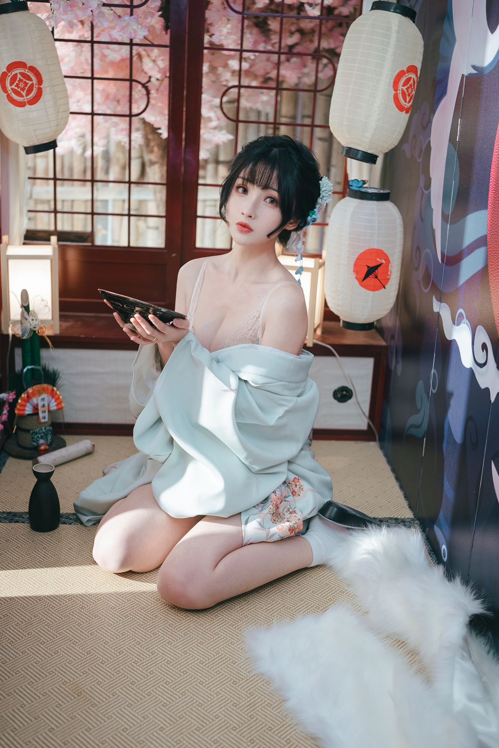 rioko凉凉子-温泉旅行[39P6V512MB]-咪咪大车灯