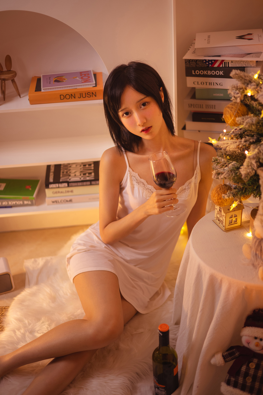 木绵绵OwO-红酒好喝[28P207MB]-咪咪大车灯