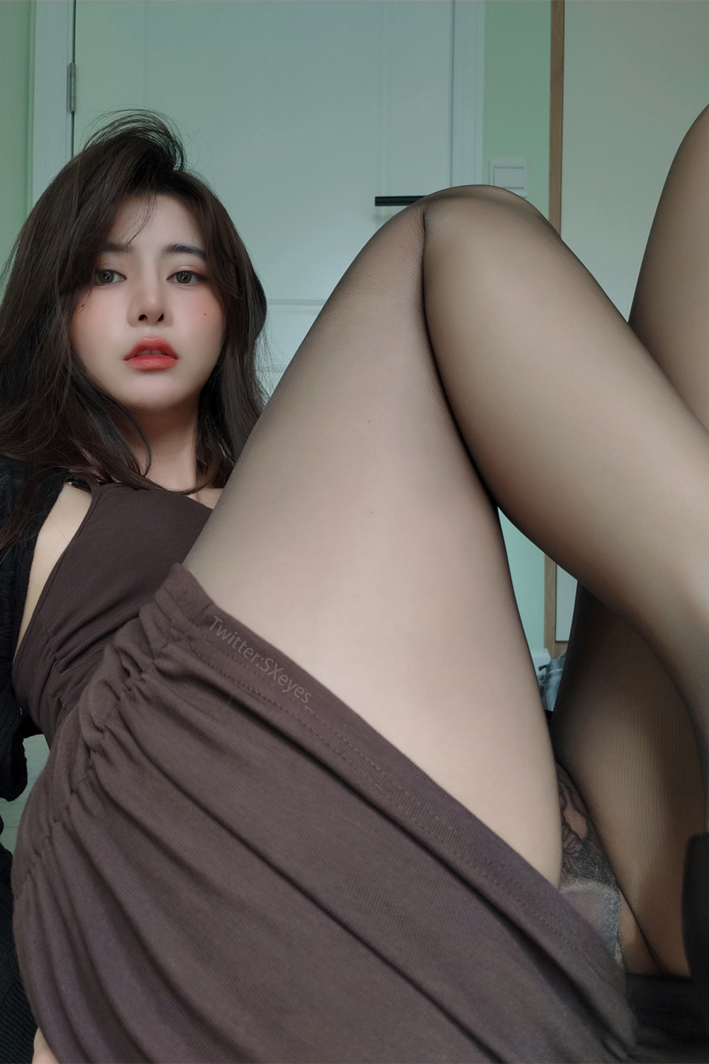 眼酱大魔王w NO.048 居家女友 [26P277M]-咪咪大车灯