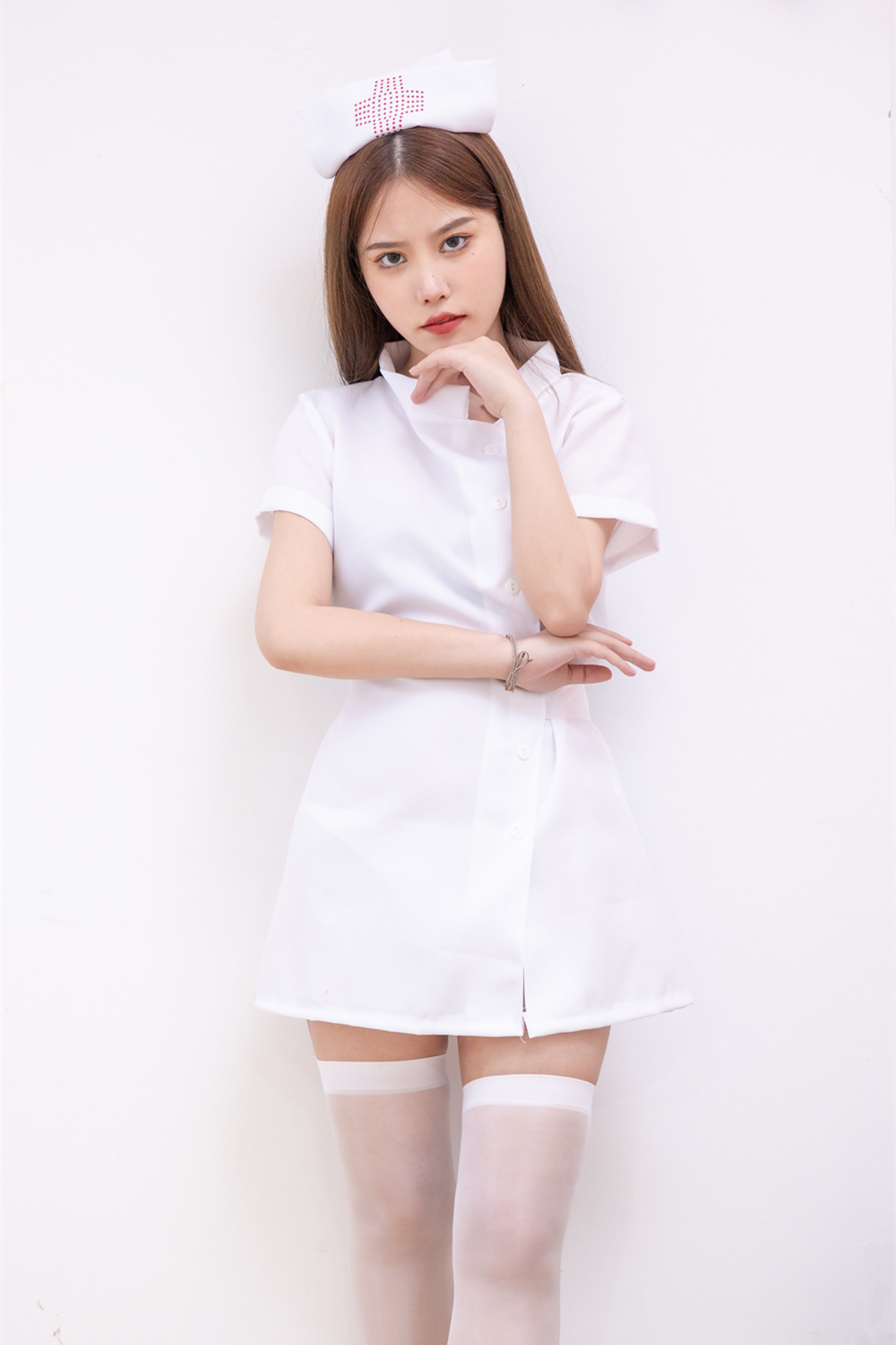 豪歌 – 纯白护士 [30P145M]-咪咪大车灯