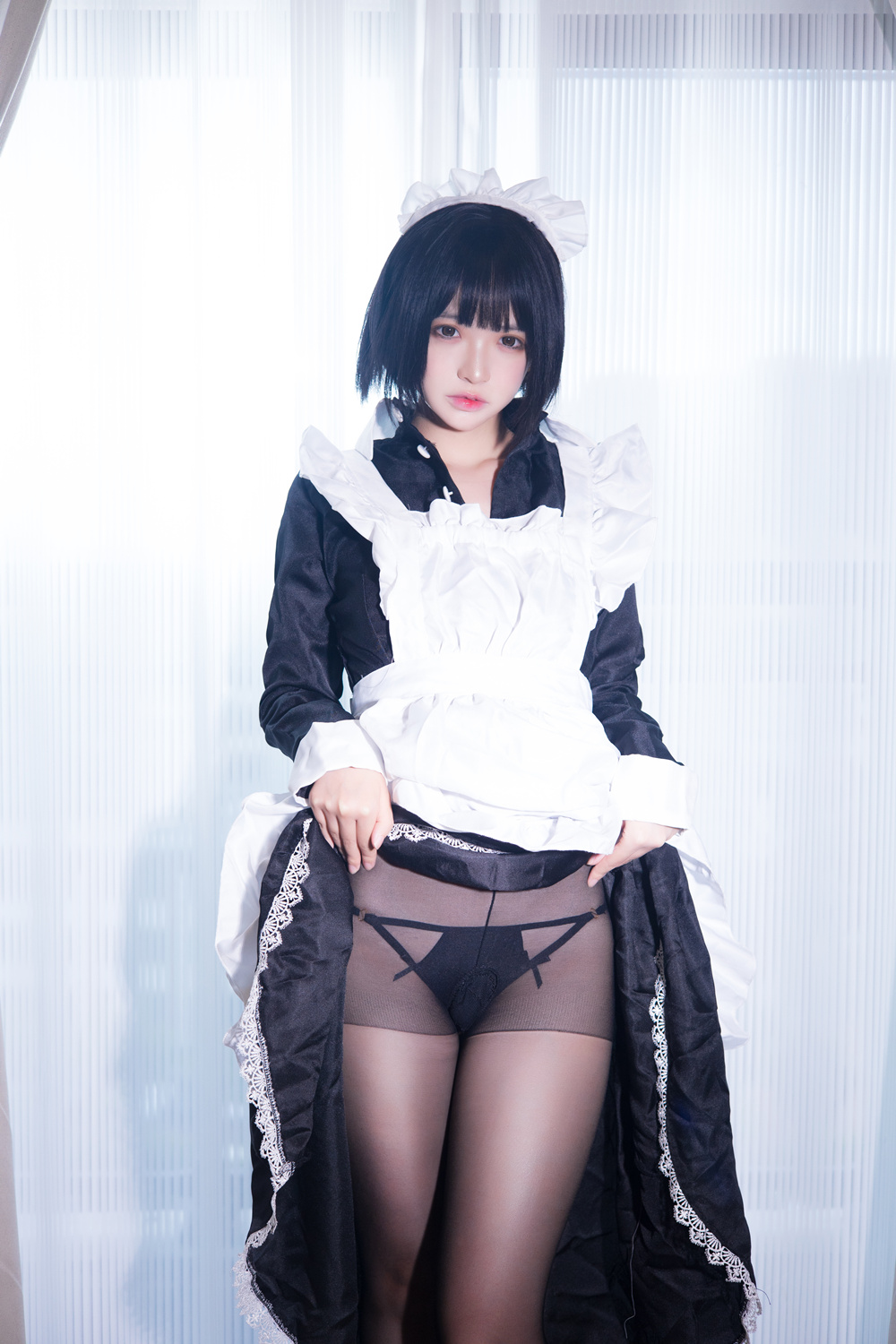 [疯猫ss] 女仆 [20P1V300M]-咪咪大车灯