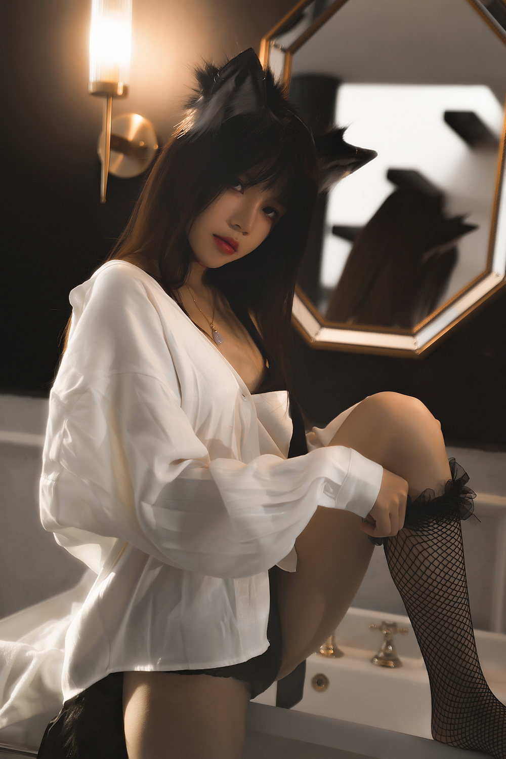 桜桃喵 – 狼来了02 [43P1.13G]-咪咪大车灯