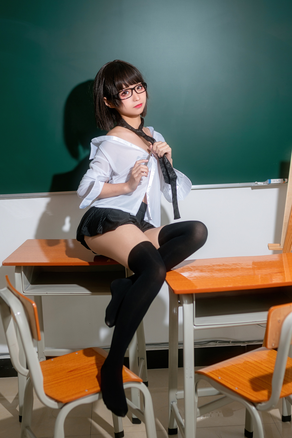 蠢沫沫 教师 [40P555M]-咪咪大车灯