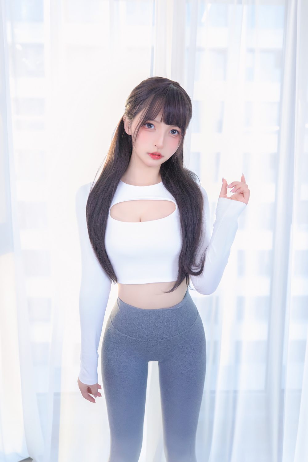 神楽坂真冬 – 瑜伽少女 [75P207M]-咪咪大车灯