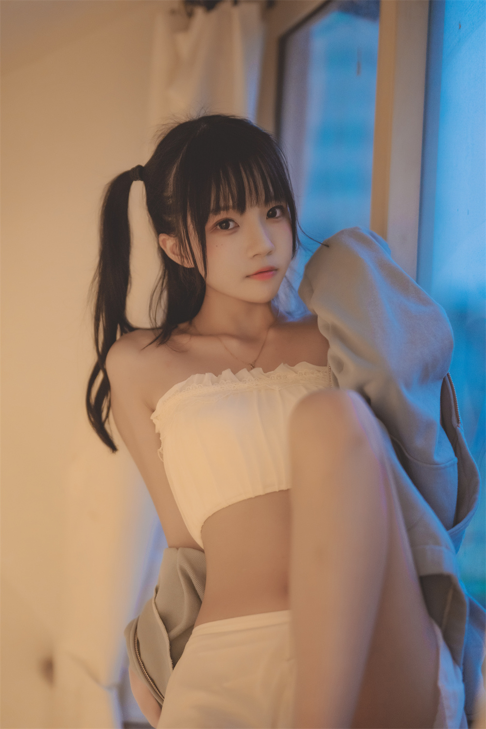 桜桃喵 VOL.080 [19P] 碎星-咪咪大车灯