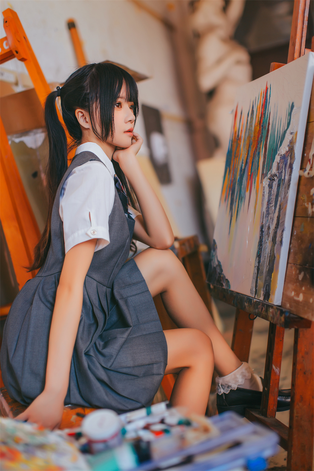 桜桃喵 VOL.016 [17P] 画室少女-咪咪大车灯