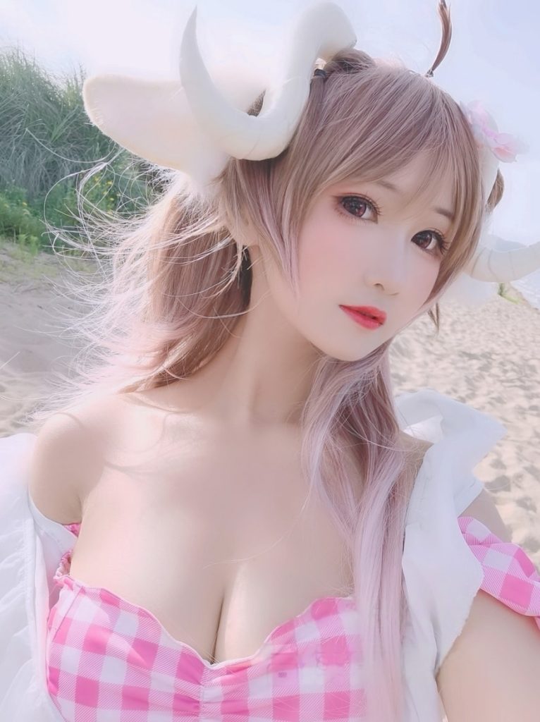 三度_69 超甜美的仙女小姐姐Cos合集[持续更新]-秀人网