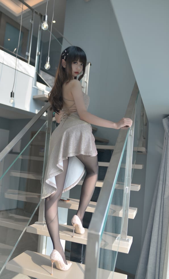 雪琪SAMA 写真作品套图合集[持续更新2026.05.07]-秀人网