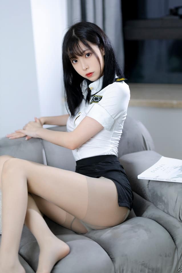 许岚LAN NO.008 灰丝制服【40P/516M】-秀人网