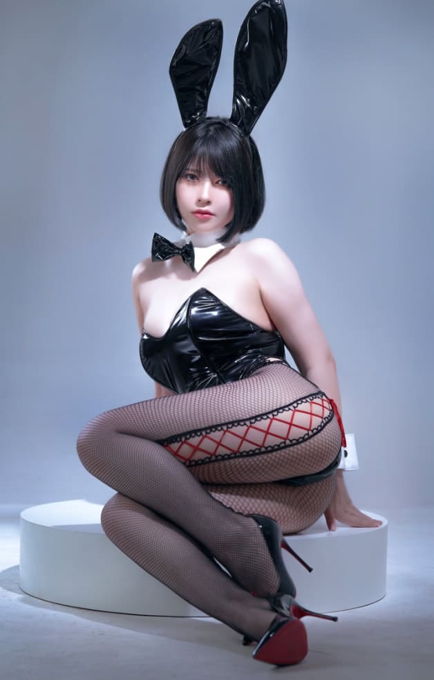 半半子 – NO.63 Bunny Vol.02