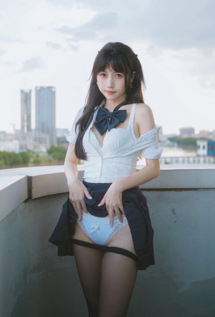 不呆猫 NO.061 JK学妹户外【59P/39M】-秀人网
