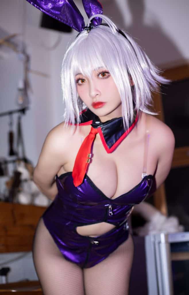 洛璃LoLiSAMA NO.76 FGO-黑贞兔子【42P1V/75M】-秀人网